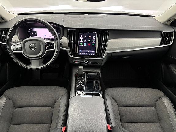 Volvo V90 16 of 26
