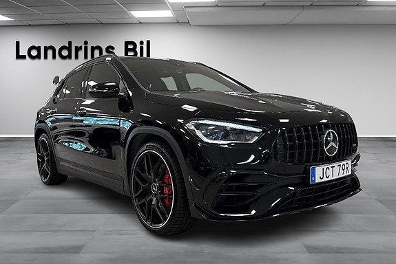 Mercedes-Benz GLA180 d 3 of 22