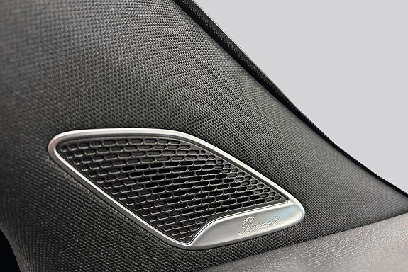 Mercedes-Benz GLA180 d 19 of 22