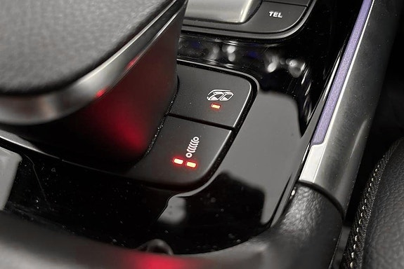 Mercedes-Benz GLA180 d 22 of 22