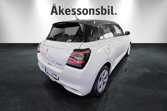 Suzuki Swift 4 of 5