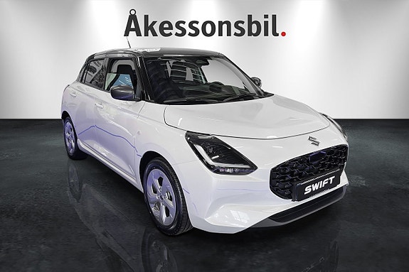 Suzuki Swift 3 of 5