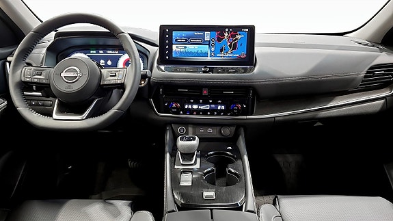 Nissan X-Trail 9 of 14