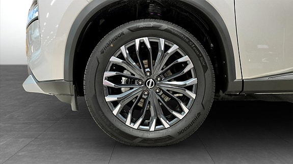 Nissan X-Trail 11 of 14