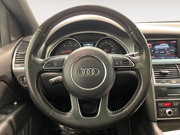Audi Q7 11 of 21