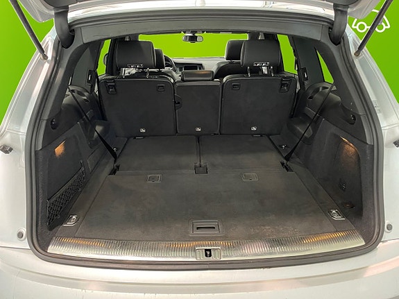 Audi Q7 14 of 21