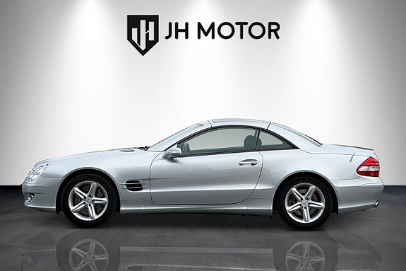 Mercedes-Benz SL500 7 of 30