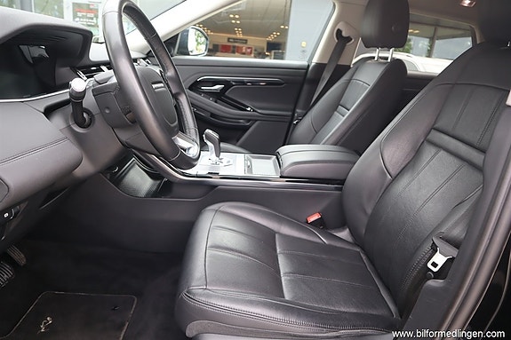 Land Rover Range Rover Evoque 4 of 5