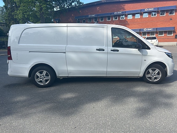 Mercedes-Benz Vito 108 6 of 6