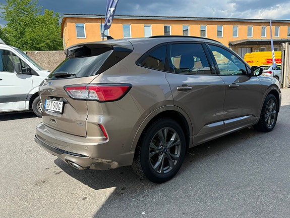 Ford Kuga 4 of 6