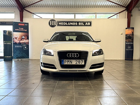 Audi A3 8 of 17