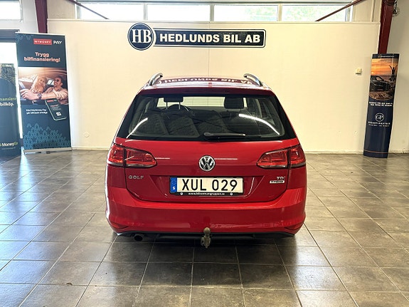 Volkswagen Golf VII 9 of 18