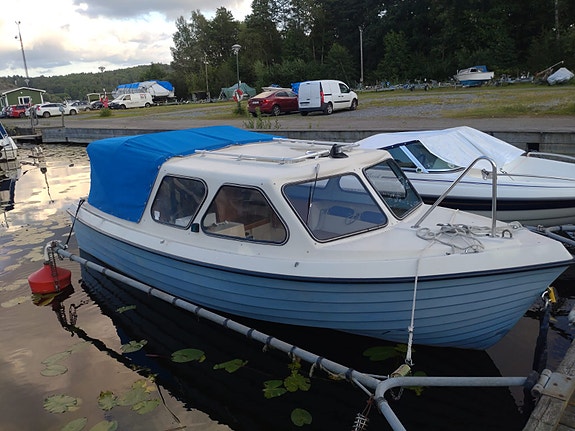 Ryds Camping 1976 med Tohatsu 60 hk – fin och komplett 4 of 7