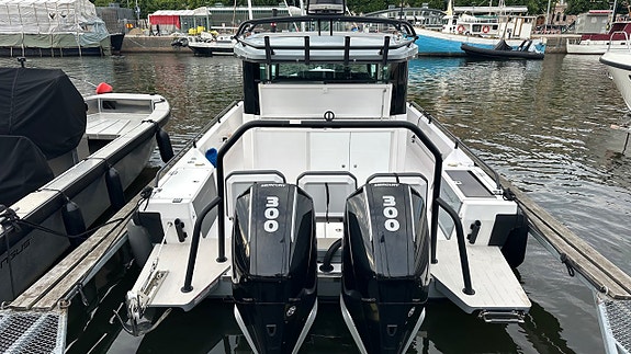 Axopar 37 Brabus -2019 2 of 19