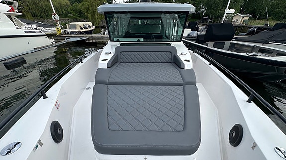 Axopar 37 Brabus -2019 10 of 19