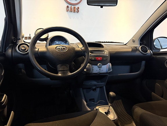 Toyota Aygo 10 of 15