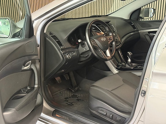 Hyundai i40 10 of 24
