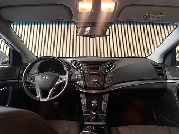 Hyundai i40 12 of 24