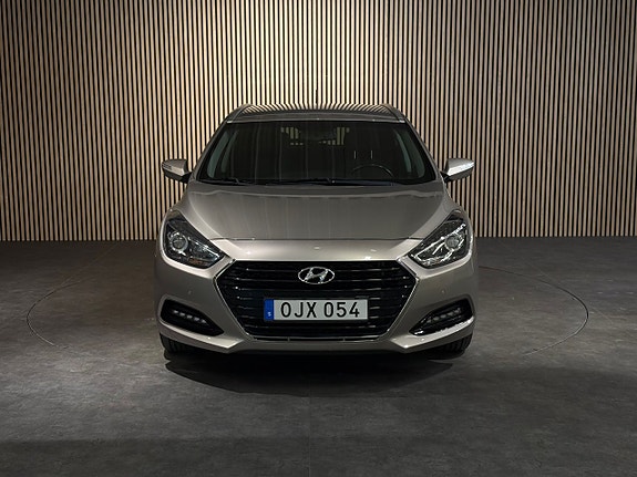 Hyundai i40 9 of 28