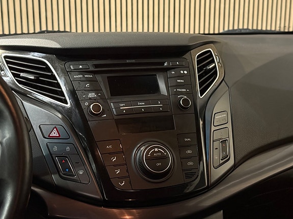 Hyundai i40 16 of 28