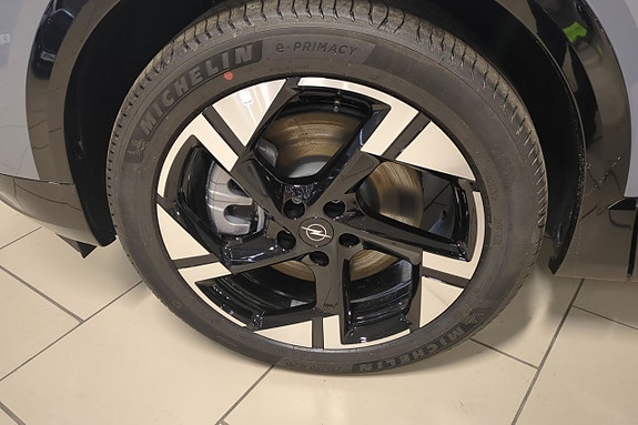 Opel Grandland 8 of 8