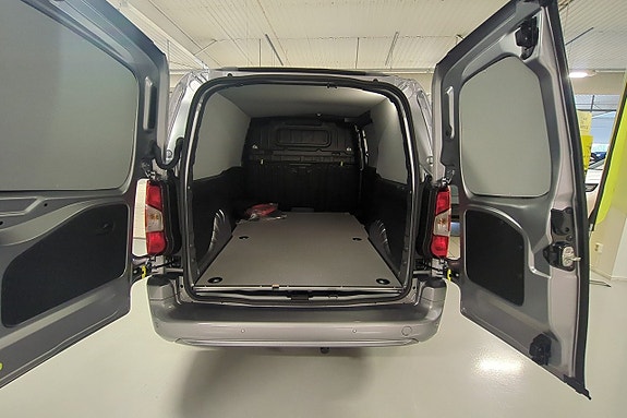 Opel Combo-e 8 of 9