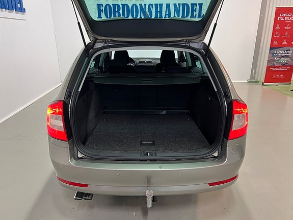 Skoda Octavia 11 of 24