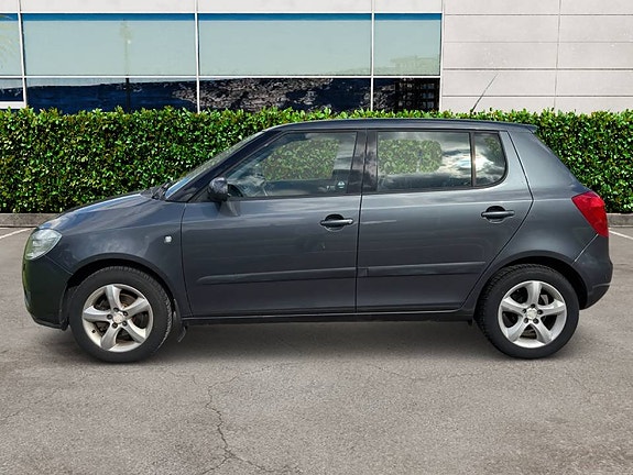 Skoda Fabia 4 of 5