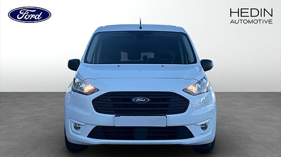 Ford Transit Connect 15 of 18