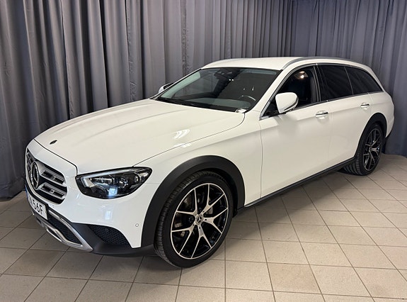 Mercedes-Benz E220 d 25 of 30