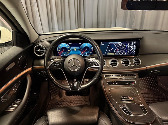 Mercedes-Benz E220 d 11 of 30