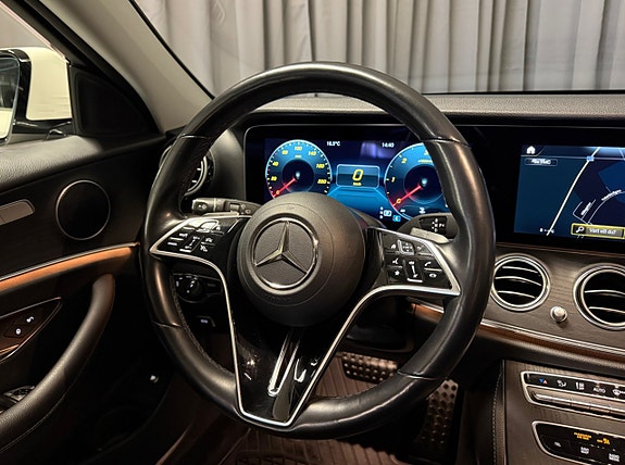 Mercedes-Benz E220 d 12 of 30