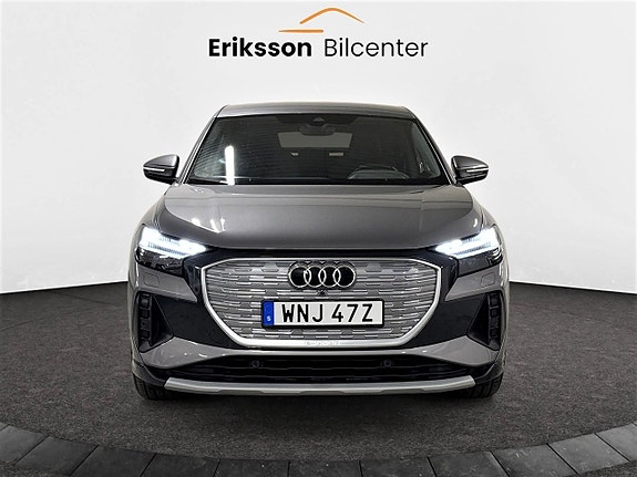 Audi Q4 Sportback e-tron 3 of 5