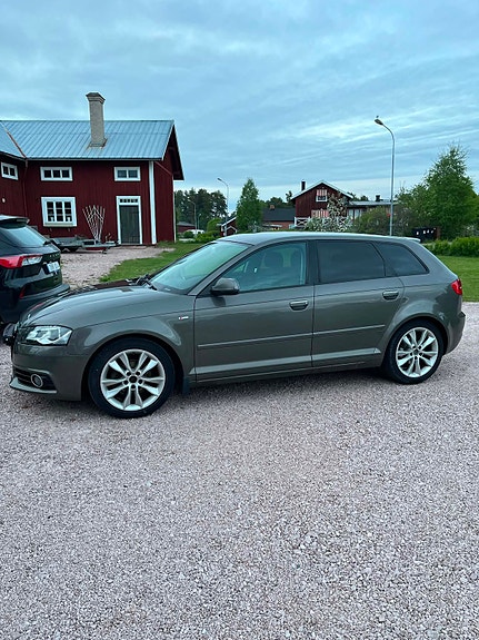 Audi A3 2 of 5