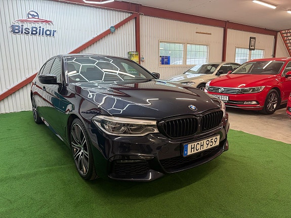 BMW 520d 2 of 5