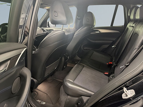 BMW X3 13 of 21
