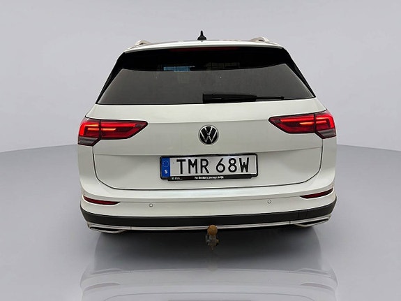 Volkswagen Golf Alltrack 5 of 23