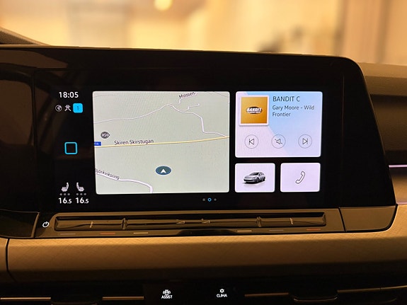 Volkswagen Golf Alltrack 15 of 23
