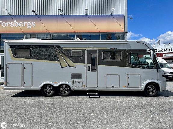 Frankia 840GD F-LINE / Hydrauliska stödben, AC Bodel. Perfekta bilen för campi 2 of 21