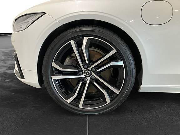 Volvo V90 9 of 14