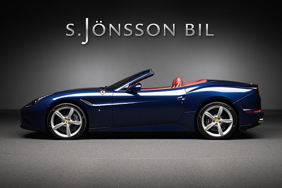 Ferrari California T 2 of 5