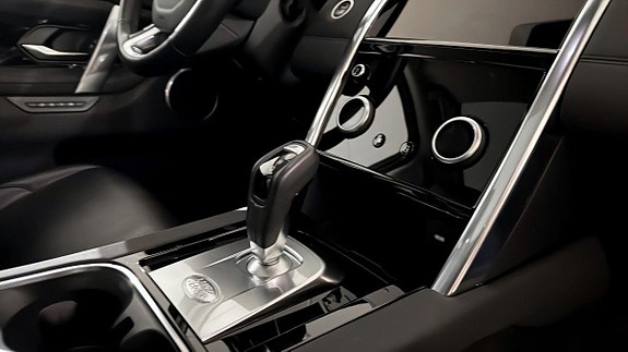 Land Rover Discovery Sport 10 of 12