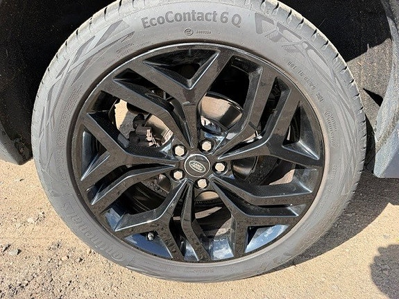 Land Rover Discovery Sport 12 of 12