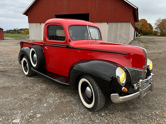 Ford V8 3 of 5