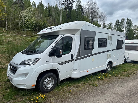 Fiat Dethleffs Campervan Fiat 2.3 Multijet 2 of 23