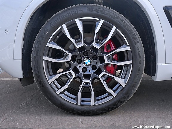 BMW X5 23 of 26