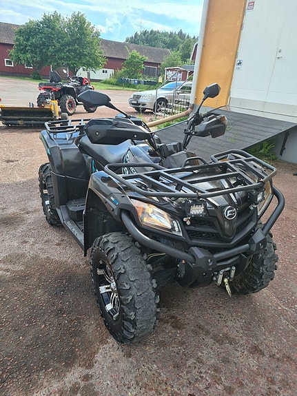 CFMOTO CFORCE 450 EFI 2 of 5