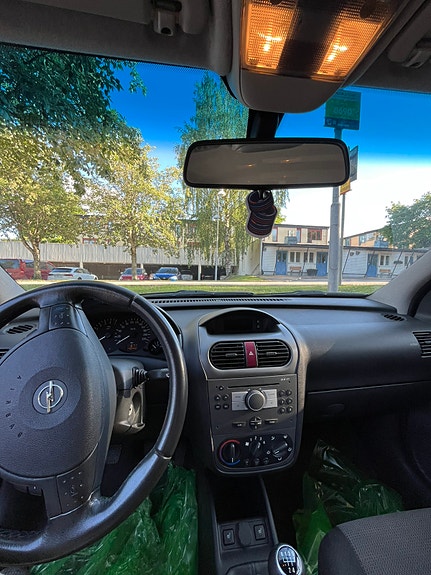 Opel Corsa 3 of 5