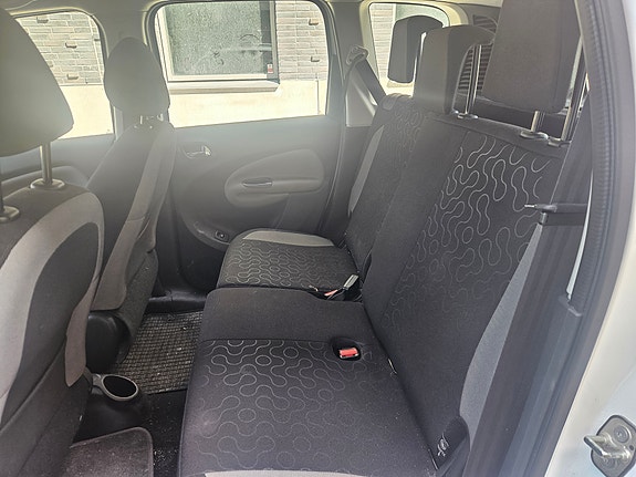 Citroen C3 Picasso 4 of 5