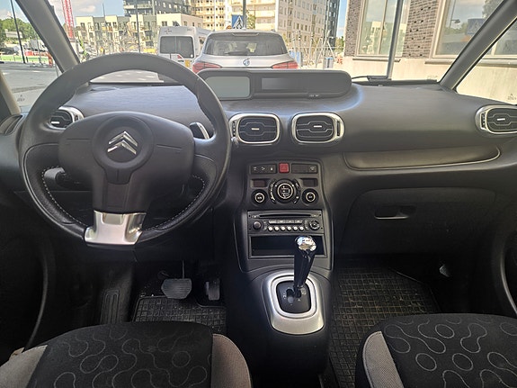 Citroen C3 Picasso 3 of 5